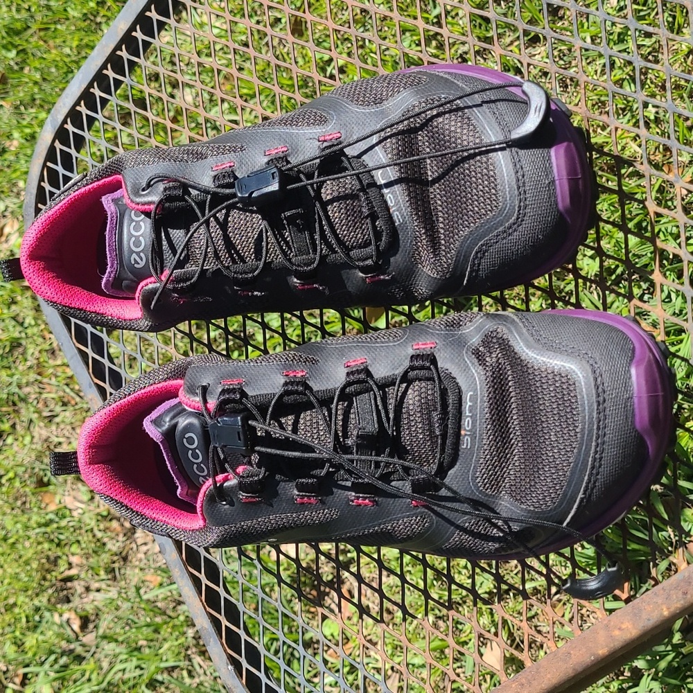 Ecco Women's Athletic Shoes - Black and Purple and Pink Size 38